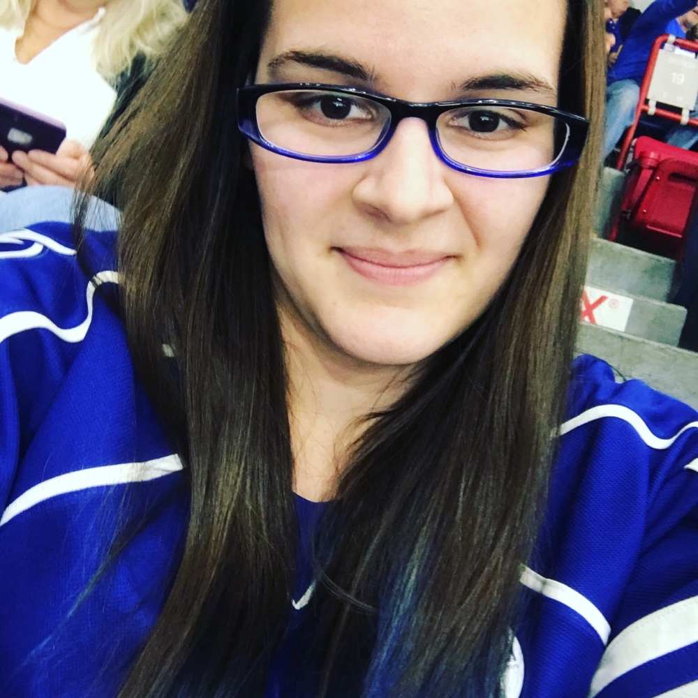 Meet your Posher, Danielle